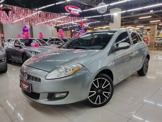 FIAT BRAVO 1.8 ABSOLUTE 16V FLEX 4P AUTOMATIZADO